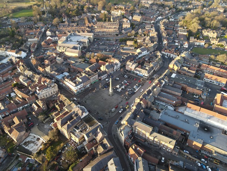 the complete guide summary tamworth escort
